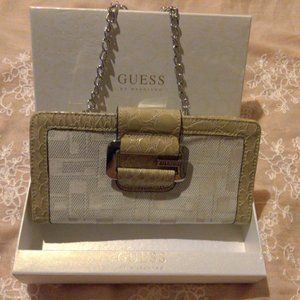 Guess wallet/wristlet